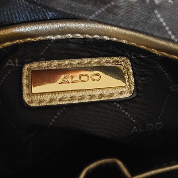 Aldo Quilted Shoulder Bag with Chain Strap - Picture 9 of 12